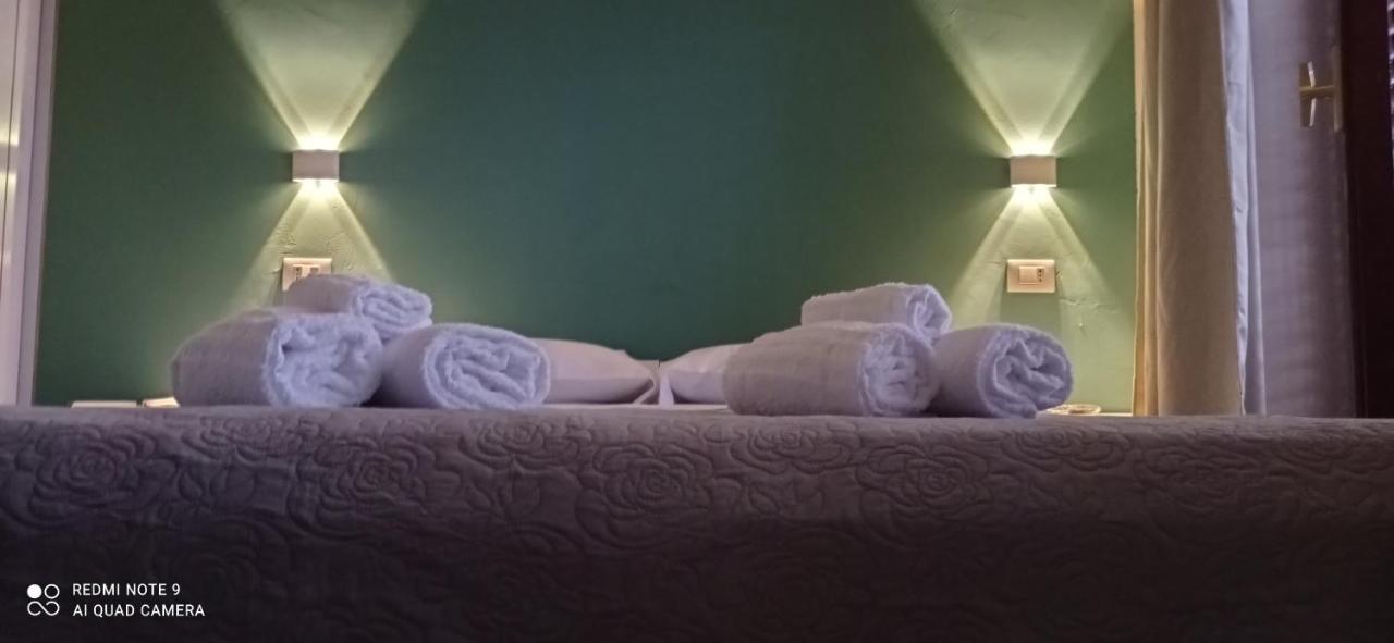 Ad Un Passo Dal Mare Bed and Breakfast Praia a Mare Eksteriør billede