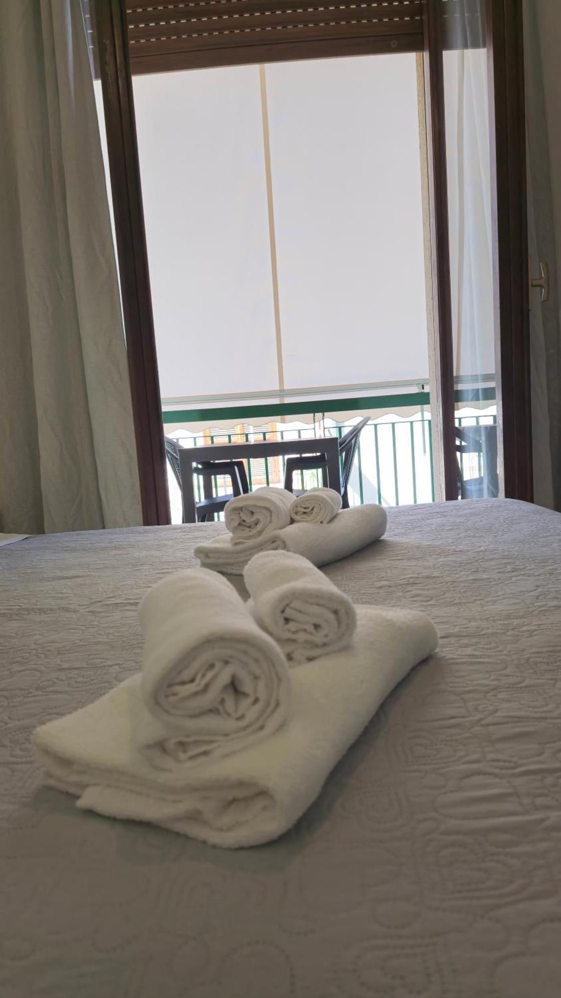 Ad Un Passo Dal Mare Bed and Breakfast Praia a Mare Eksteriør billede