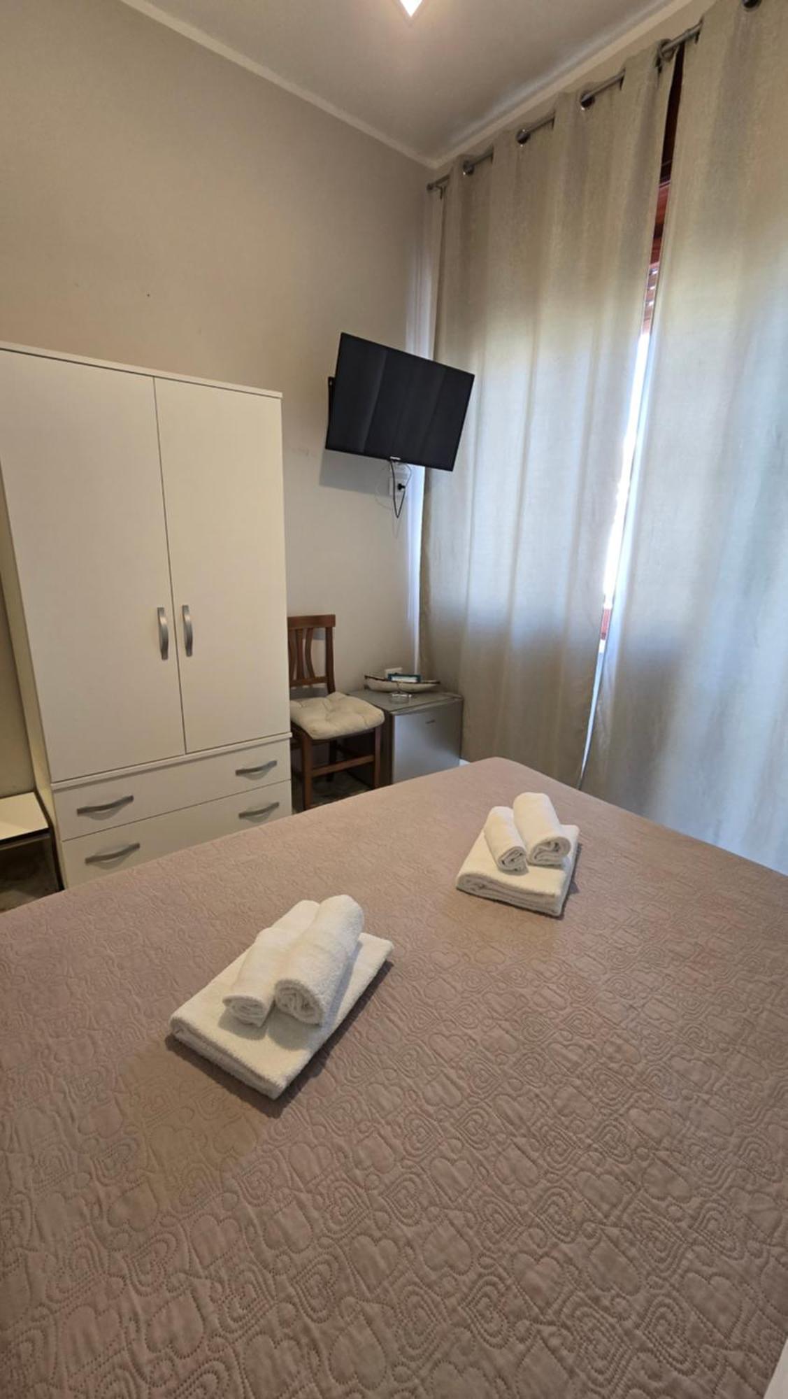 Ad Un Passo Dal Mare Bed and Breakfast Praia a Mare Eksteriør billede