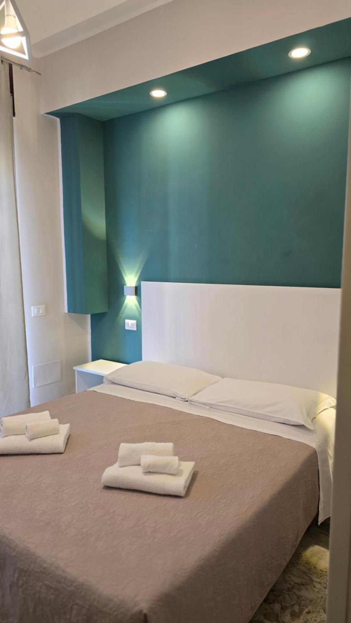 Ad Un Passo Dal Mare Bed and Breakfast Praia a Mare Eksteriør billede