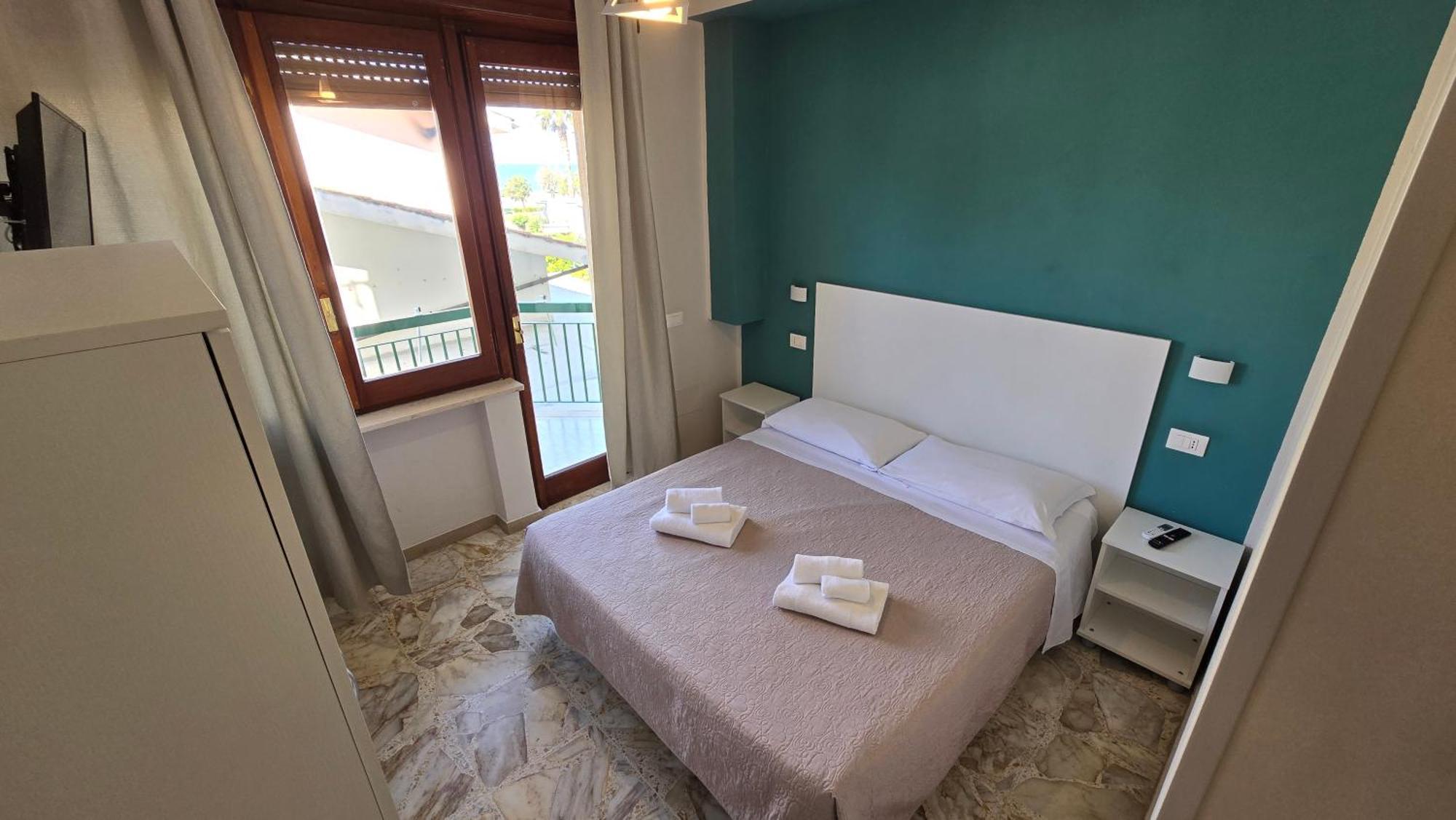 Ad Un Passo Dal Mare Bed and Breakfast Praia a Mare Eksteriør billede